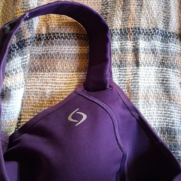 Moving Comfort Purple Sports Bra - Picture 4 of 9